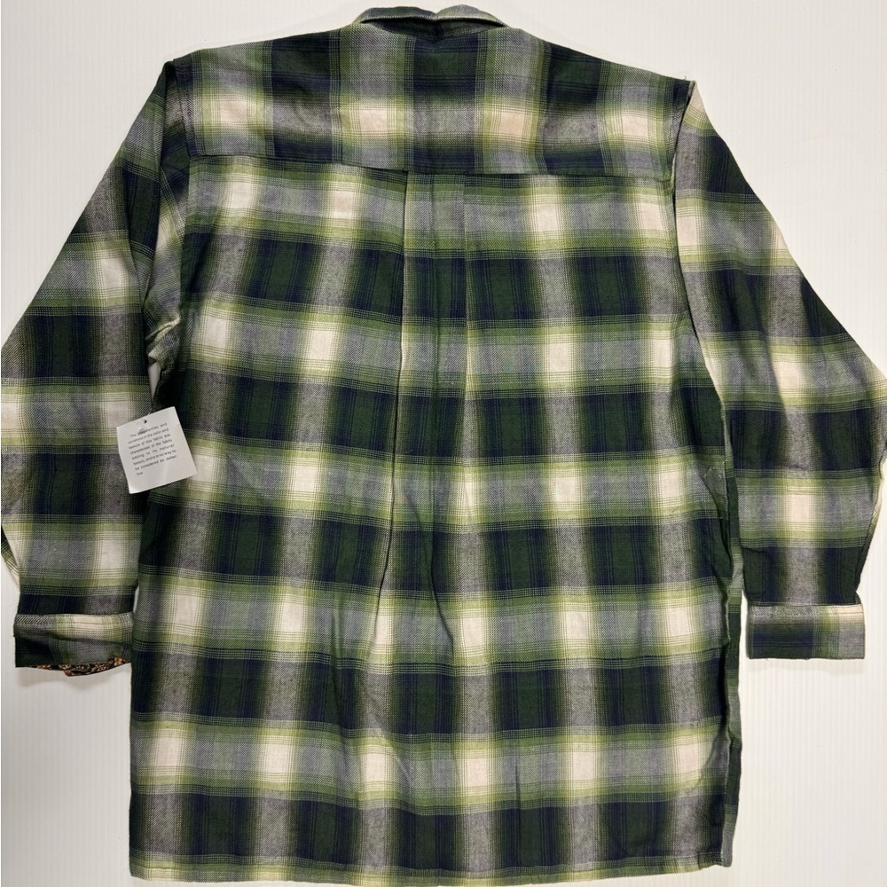 Cherokee woman’s button down - Picture 7 of 7